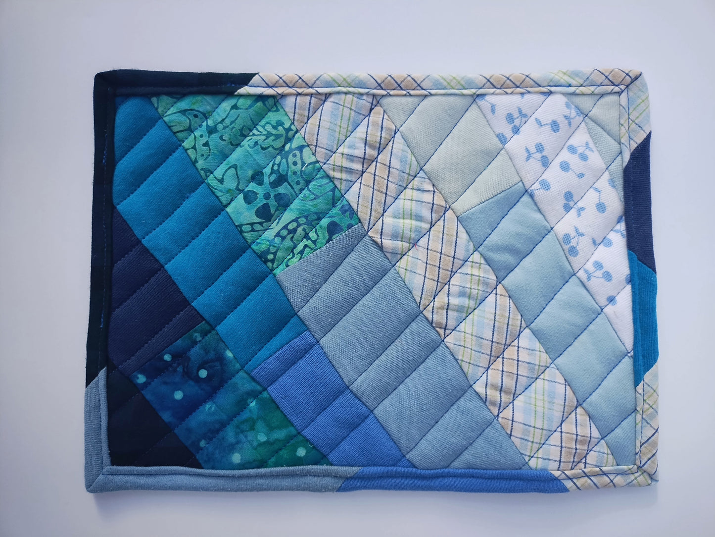 Coastal Breeze Patchwork Mug Rug