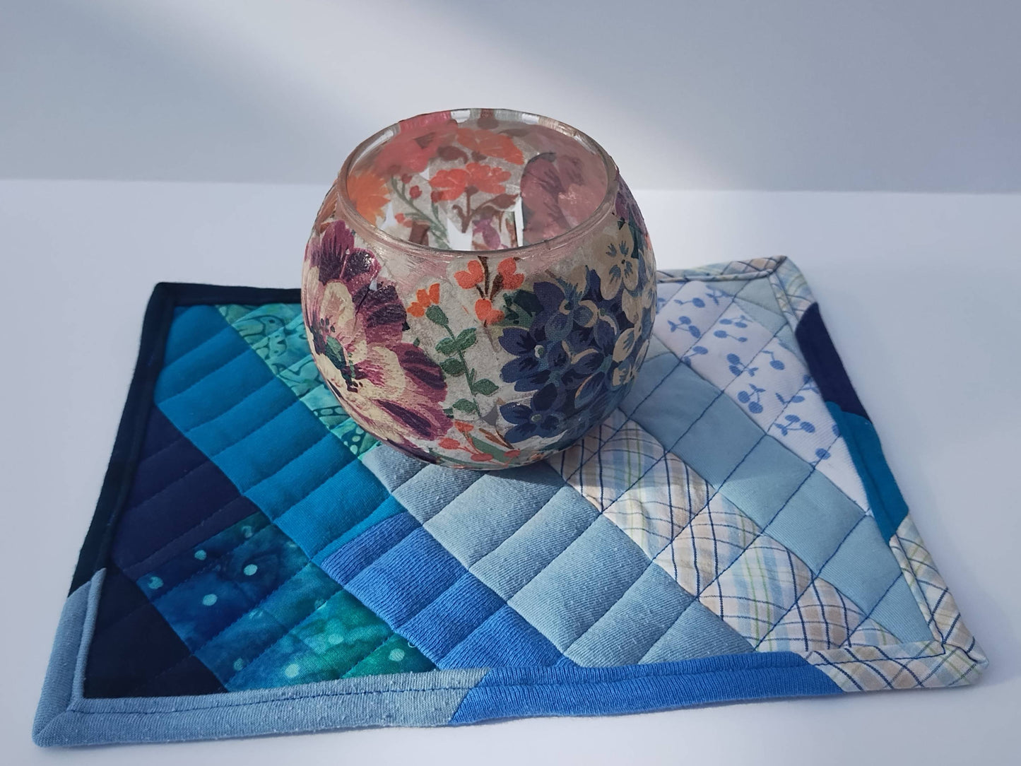 Coastal Breeze Patchwork Mug Rug